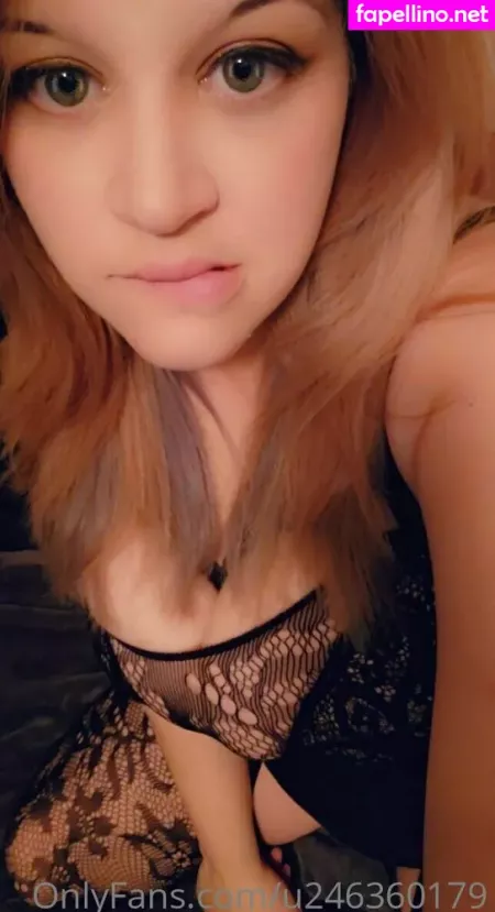 Naughtylilnekofree OnlyFans Thumbnail #SG2dUSD6Zn