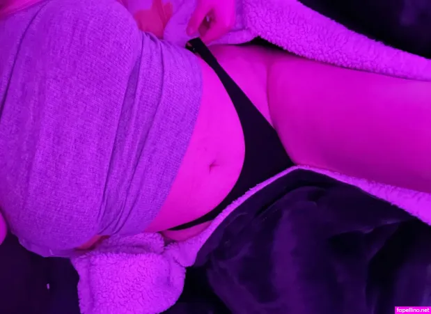 Naughtymama2 0 OnlyFans Thumbnail #CR7urxVtjI