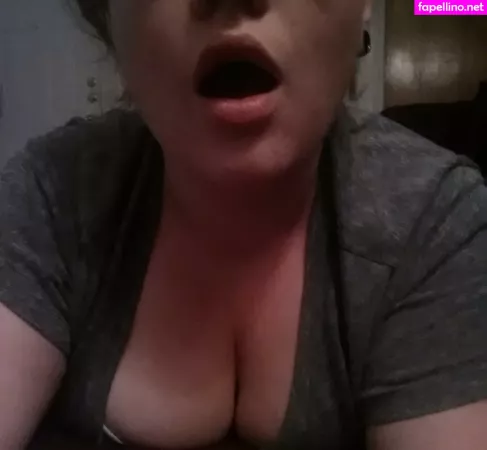 Naughtymommy1 OnlyFans Thumbnail #ND3IoUK4N4