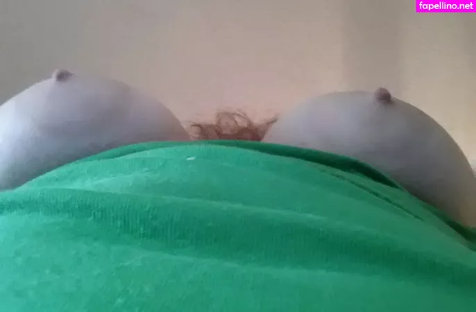 Naughtymommy1 OnlyFans Thumbnail #z4NrLFCpph