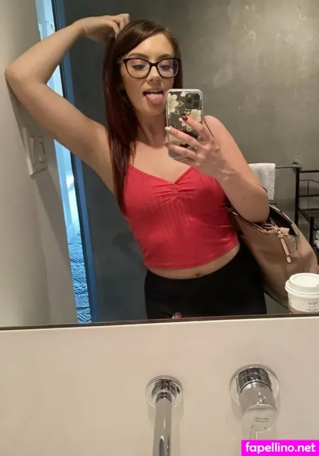 Naughtymssummerfree OnlyFans Thumbnail #5yX642CCy8