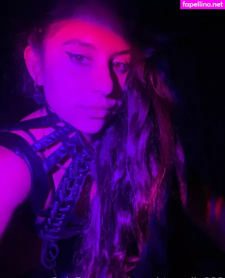 Naughtynadia888 OnlyFans Thumbnail #x3h0FRPoHW