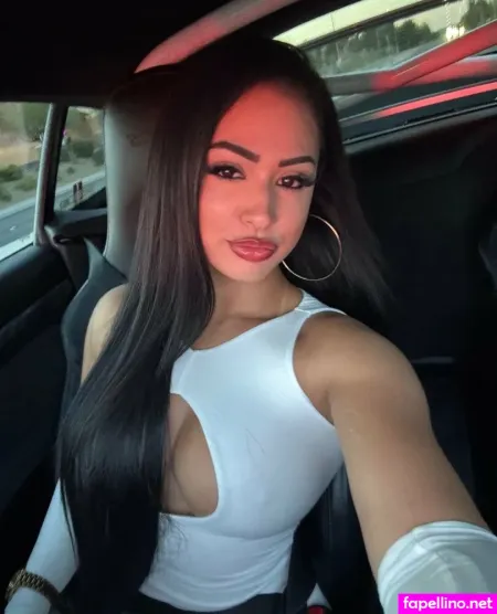 Naughtynadiask 1 OnlyFans Thumbnail #zE9h1dGiNa