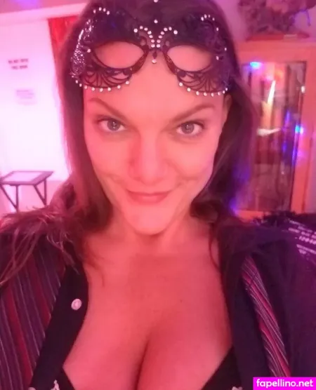Naughtynatasha4u OnlyFans Thumbnail #UZ6w4LR6k9