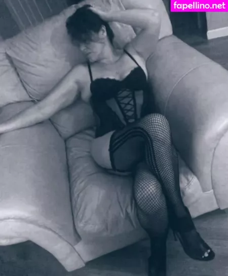 Naughtynurse314 OnlyFans Thumbnail #Y1qjwjiCfb