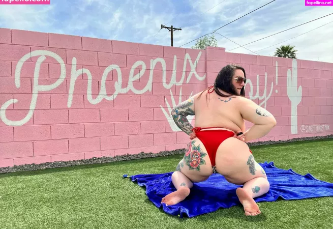 Naughtynyxiefree OnlyFans Thumbnail #3CyhdSwEY3