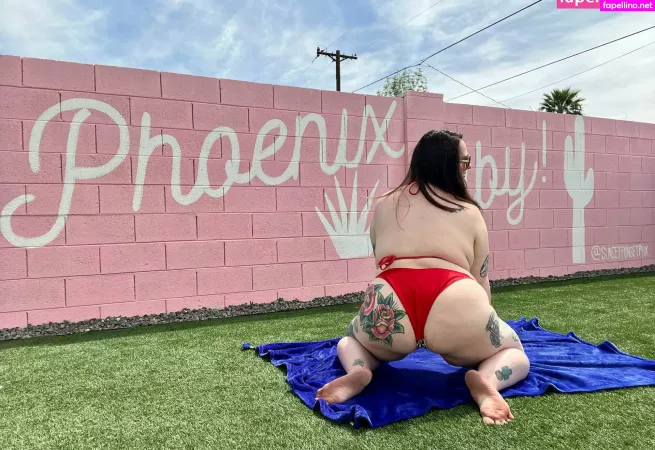 Naughtynyxiefree OnlyFans Thumbnail #wQZnxk198U