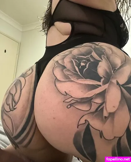 Naughtypawg69 OnlyFans Thumbnail #2wJGJNntBS