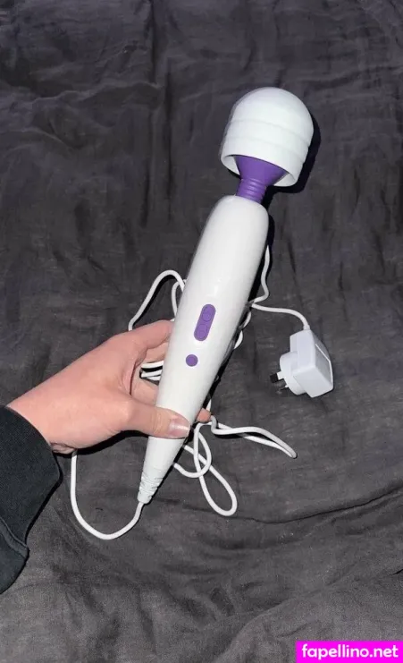 Naughtypawg69 OnlyFans Thumbnail #bDBkneLRzd