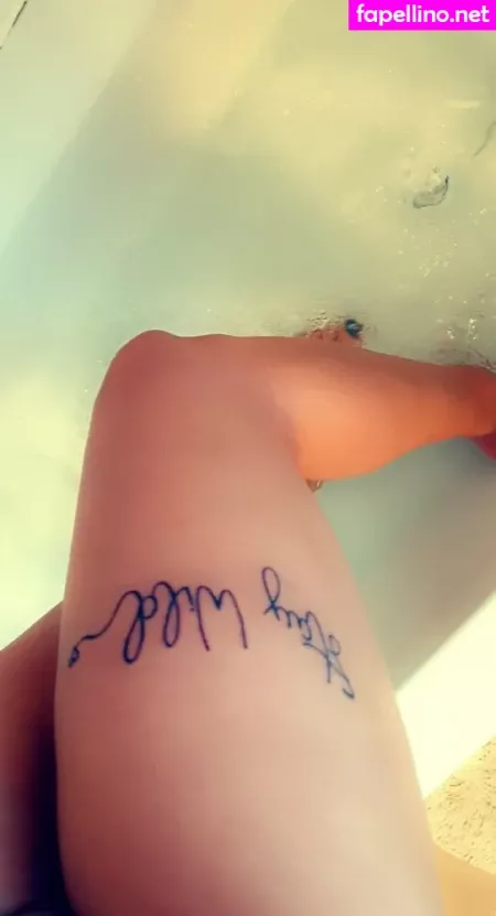Naughtyrebecca1 OnlyFans Thumbnail #B7UghALpNS