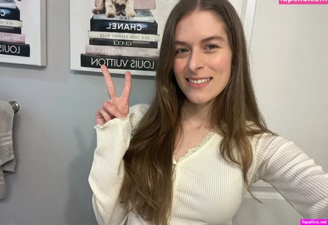 Naughtysusannahxxx OnlyFans Thumbnail #7u3fu0YGIt