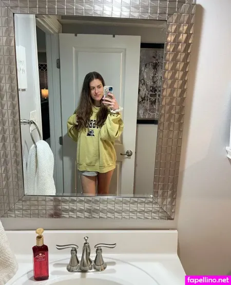Naughtysusannahxxx OnlyFans Thumbnail #uFRlnS9Uta