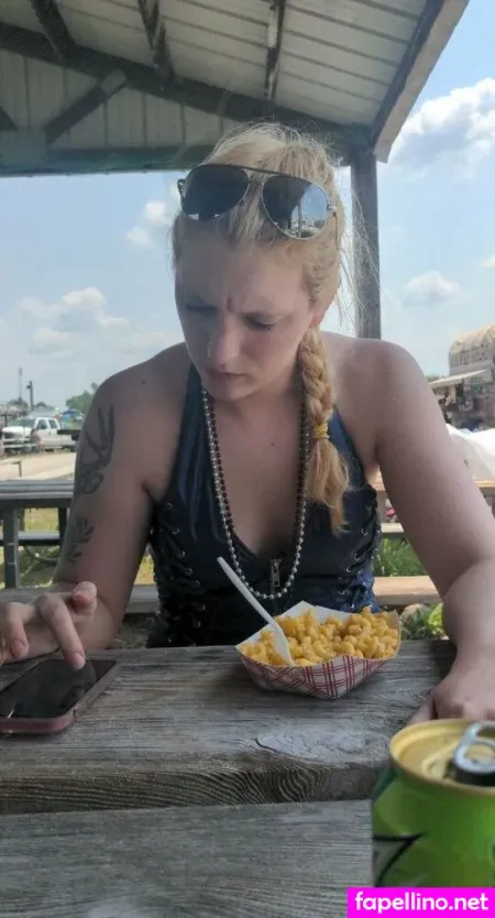 Naughtyvettech OnlyFans Thumbnail #XXQRagFqAk