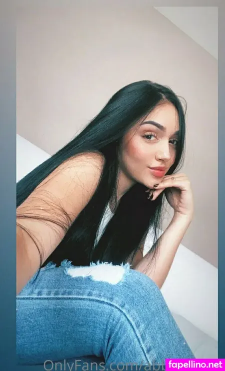 Naugthyabb1 OnlyFans Thumbnail #15UwCwtQob