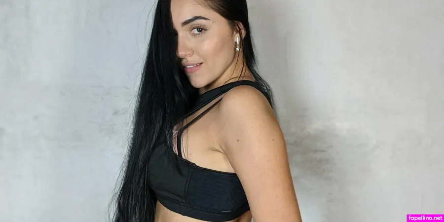 Naugthyabb1 OnlyFans Thumbnail #2QXLrLXO3k
