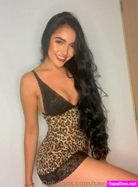 Naugthyabb1 OnlyFans Thumbnail #fslf5SzuEY