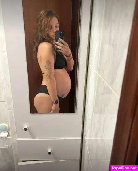 Nauthykatiefree OnlyFans Thumbnail #kNbaDS6T4p