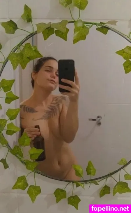 Nay Carvalho OnlyFans Thumbnail #2W7Z6gu2QL