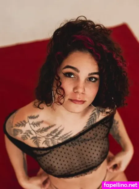 Nay Carvalho OnlyFans Thumbnail #z6L8nmeaoU