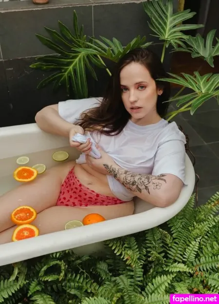 Nay Rodrigues OnlyFans Thumbnail #enkvi7o9nP