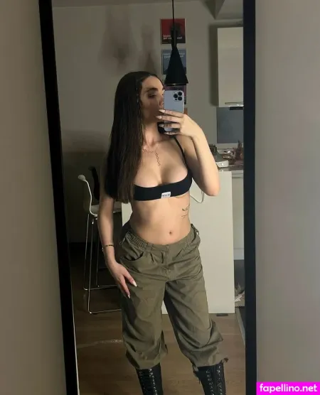 Naya Khery OnlyFans Thumbnail #r13hi1uBRo