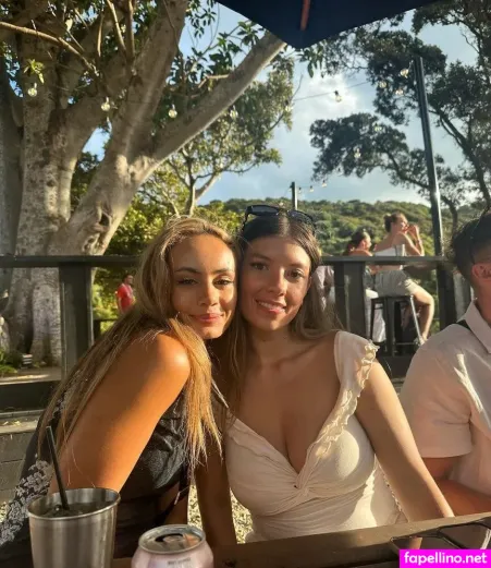 Nayara OnlyFans Thumbnail #RJH1UuXn0F