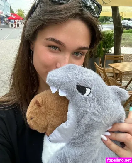 Nayashka OnlyFans Thumbnail #F8kHTroMBb