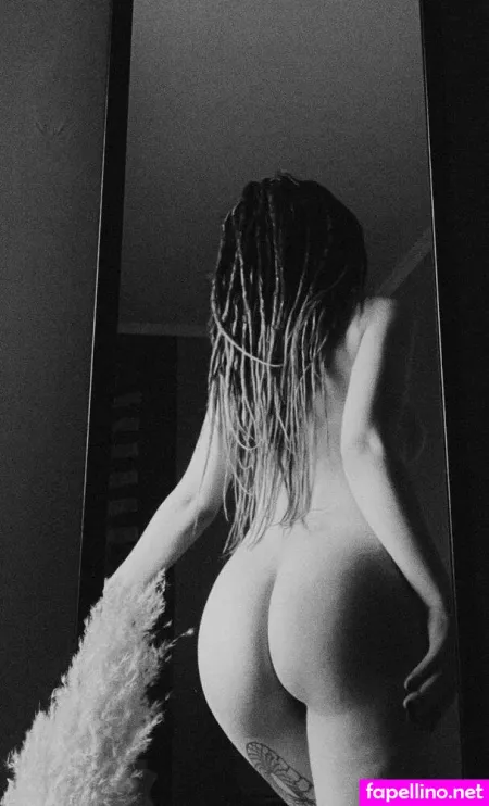 Naydanova OnlyFans Thumbnail #9oIhXbc5o7