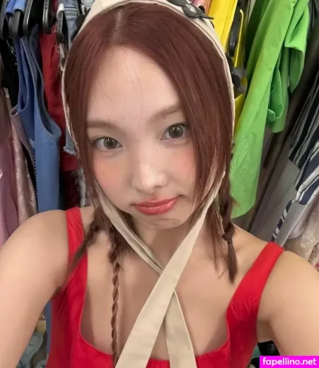 Nayeon OnlyFans Thumbnail #J1KLWbCcBG