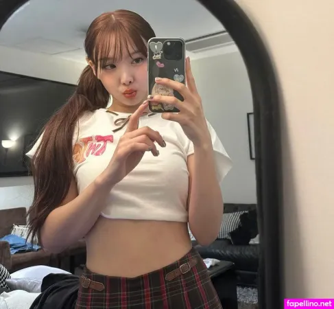 Nayeon OnlyFans Thumbnail #dKXaqRGBwa