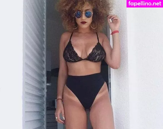 Nayharaa OnlyFans Thumbnail #rujWA9R8Es