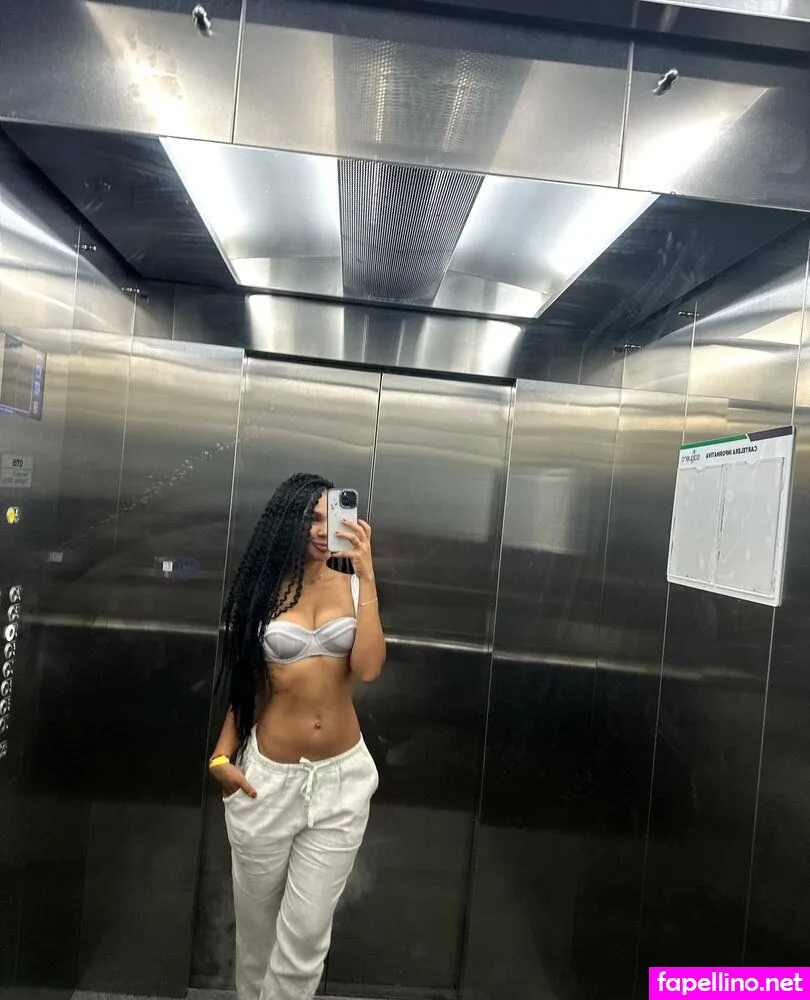 nayla.mencia Nude Leaked OnlyFans Photo #ga5zUhmGub