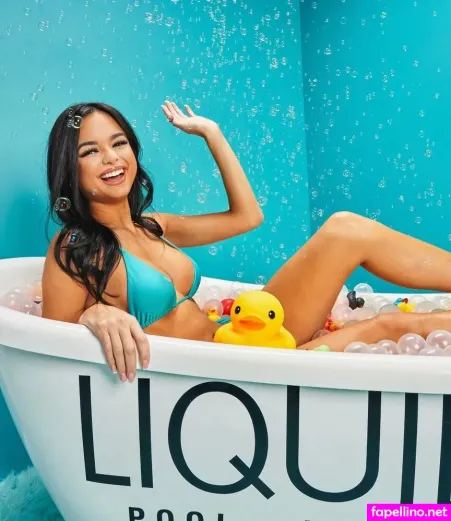 Nayla Norton OnlyFans Thumbnail #NLFbM4Cclz