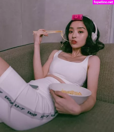 Nayoungkim18 OnlyFans Thumbnail #ZWeVGn5gae