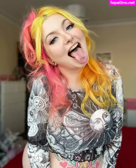 Nayrusuicide OnlyFans Thumbnail #30QXM4n7LA