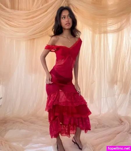 Naz Alam OnlyFans Thumbnail #D8IYuXS5kE