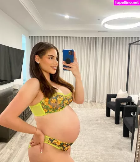 Nazanin Kavari OnlyFans Thumbnail #1oWxZfpnLa