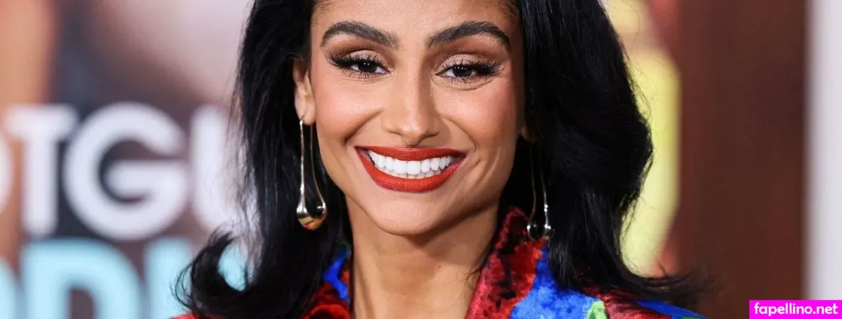 Nazanin Mandi OnlyFans Thumbnail #xWUl0BIYEg