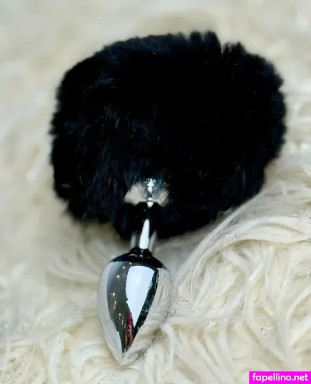 Nazaninhunter OnlyFans Thumbnail #KkRv9x7cvB