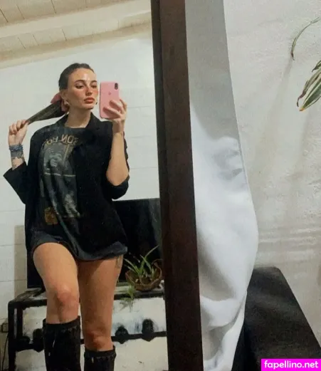 Nazarena Loureiro OnlyFans Thumbnail #1nfgJdRxXY