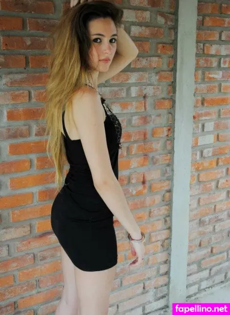 Nazarena Loureiro OnlyFans Thumbnail #8pwoUMWplM
