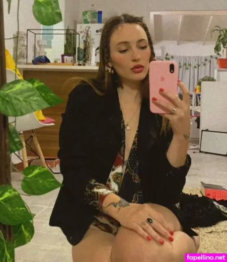 Nazarena Loureiro OnlyFans Thumbnail #xcGrxYYci8
