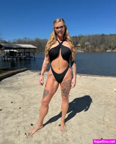 Nc Hot Wife 1 photo
