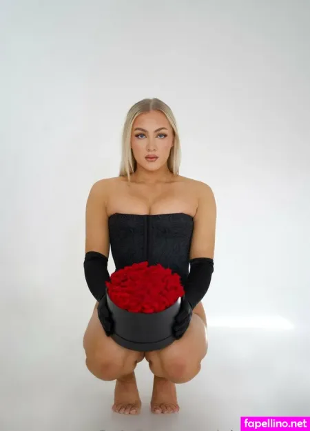 Nchristin OnlyFans Thumbnail #XU7rDrWi0T