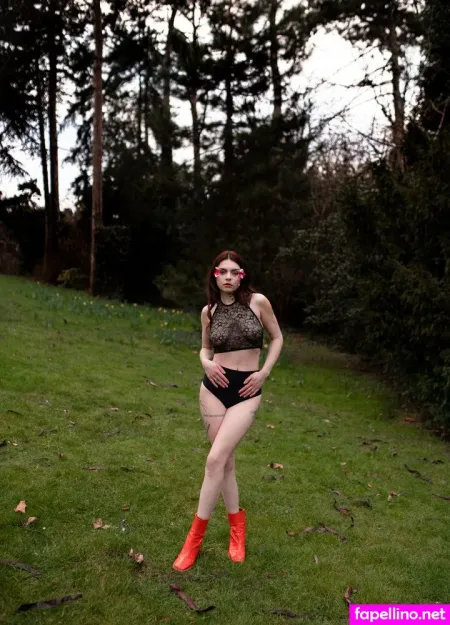 Ncommenana OnlyFans Thumbnail #ONrRmF7Xyq