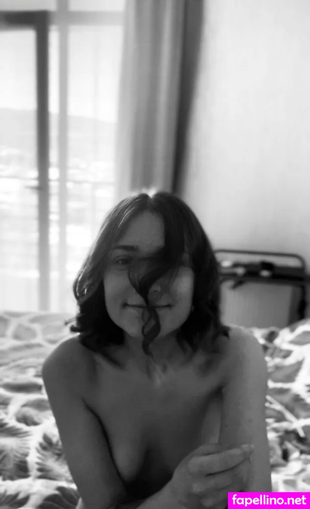 ne_o_bumage,  Nude Leaked OnlyFans Photo #KnbM5jgTcK