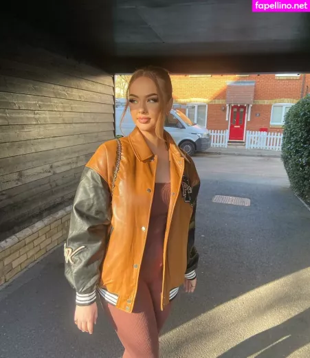 Neave Dare 1 OnlyFans Thumbnail #LjhJbqACKu