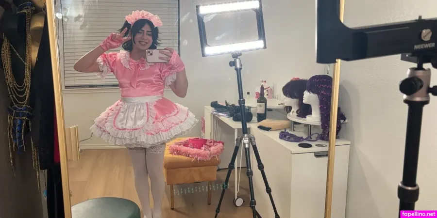 Neciarcherfree Main Profile Photo