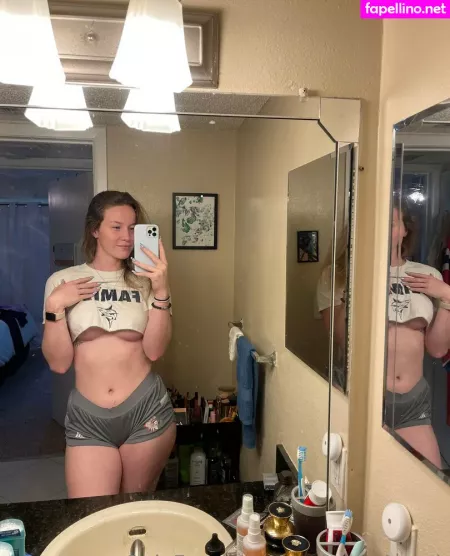 Neckyneckneck OnlyFans Thumbnail #z0K9RDg3Mi