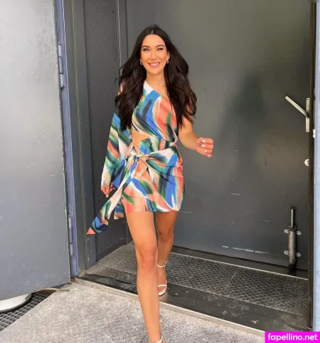 Neda Peemller OnlyFans Thumbnail #5jmHuKbtIf